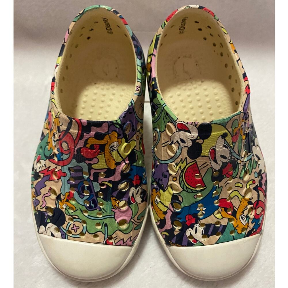 Disney NATIVE Shoes C6 Mickey Mouse All Over Print Kids Jefferson Slip On - Picture 4 of 9